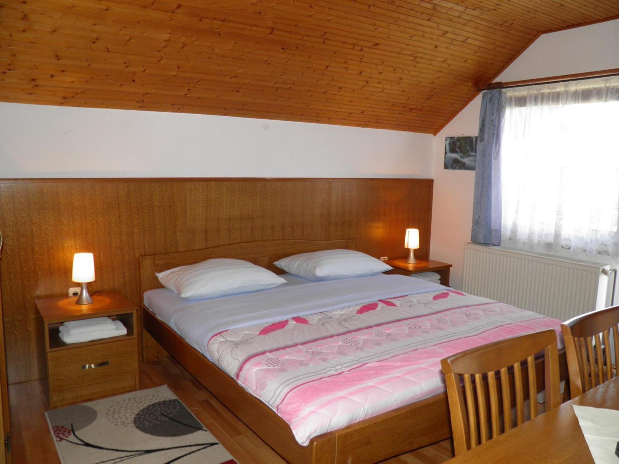 House Janja Plitvice Hotel Seliste Dreznicko Ruang foto