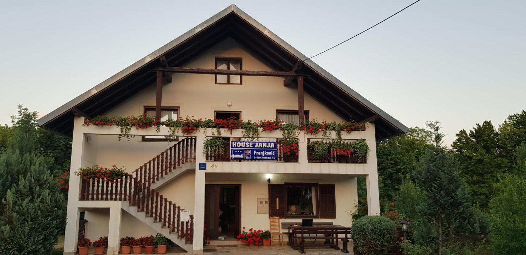 House Janja Plitvice Hotel Seliste Dreznicko Bagian luar foto